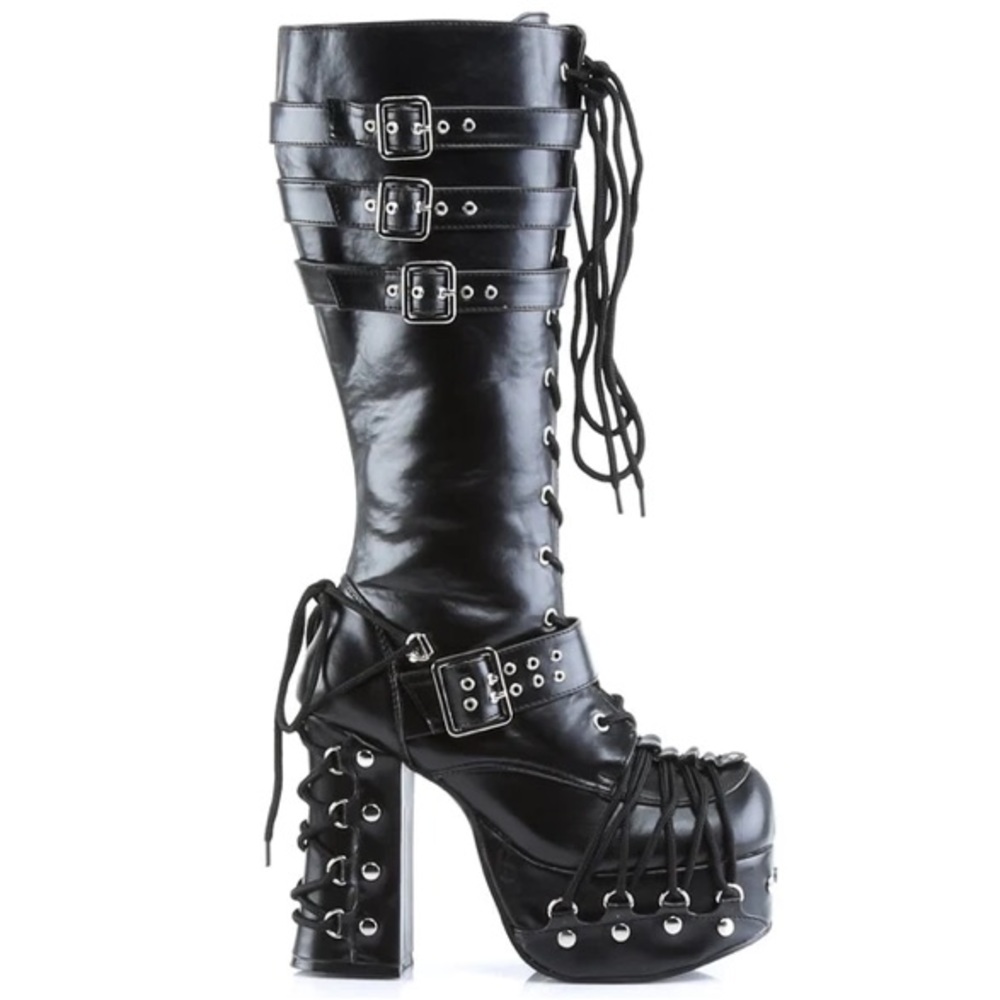 Demonia Charade - 206. Size 10.